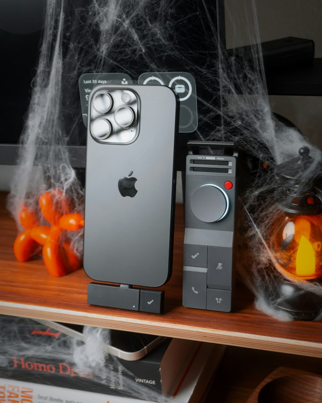 This Halloween I photographed the HiDock P1 and P1 Mini in my home office desk setup. I wanted to capture that cozy work-from-home vibe mixed with a subtle Halloween atmosphere — clean, warm tones with a bit of festive mood. Both devices are compact AI note-taking tools designed for modern workspaces, and I thought it’d be fun to show how they fit naturally into a seasonal setup. All photos were shot and edited by me, Matúš Gocman (matgocman). Feel free to use these shots for your creative or editorial projects — especially if you’re into tech, workspace design, or seasonal desk inspiration.